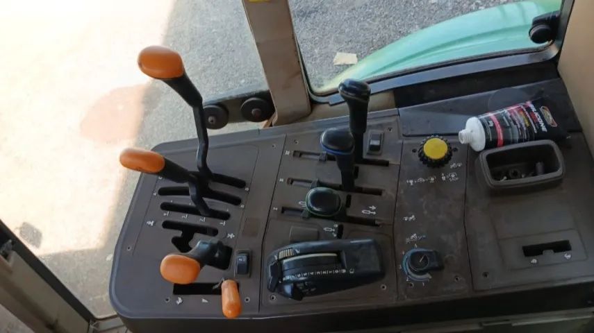 TRATOR JOHN DEERE 6125J 125CV 22/22 *** OPORTUNIDADE *** - Foto 6