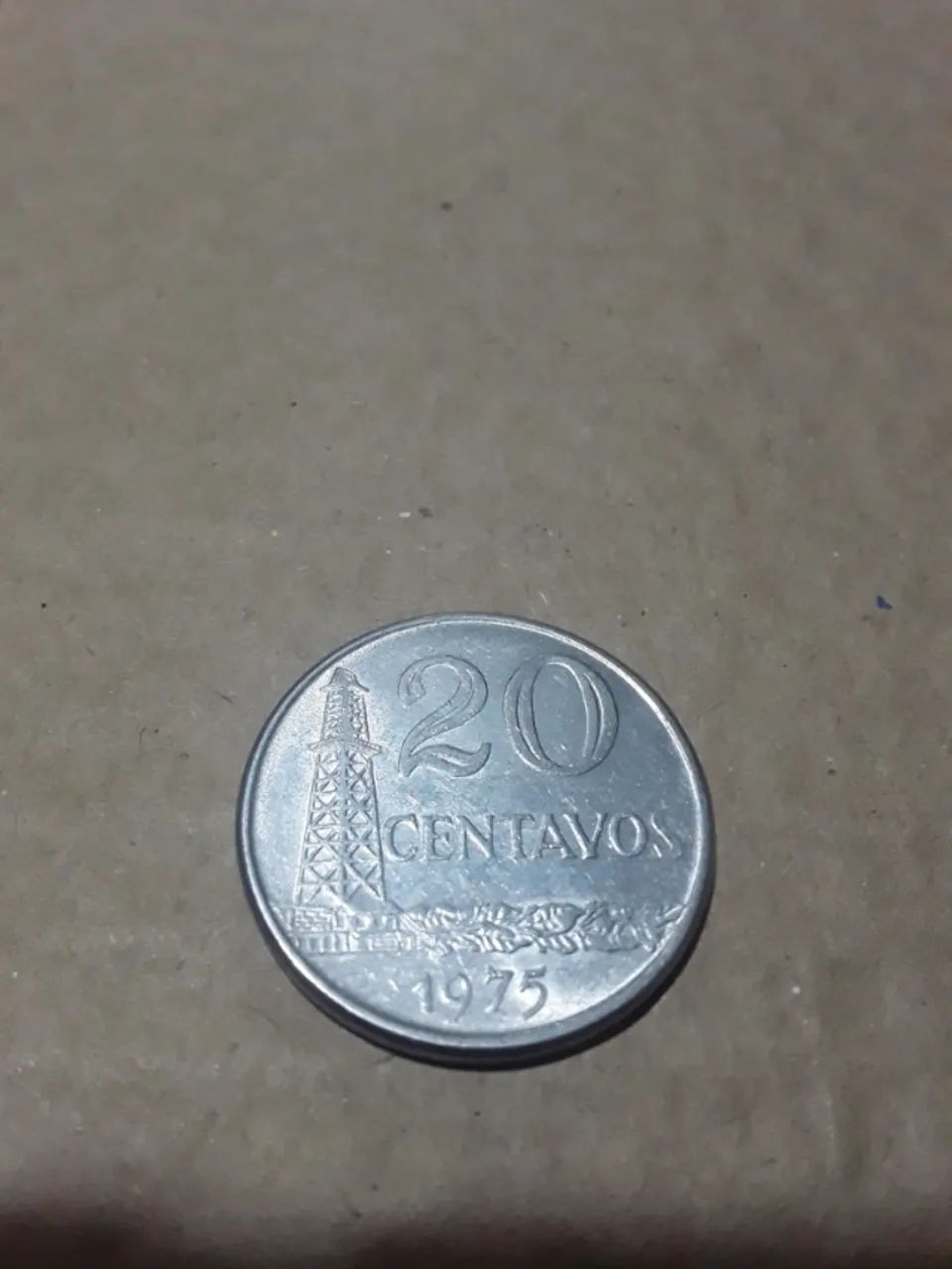 Moeda de 20 centavos de 1975