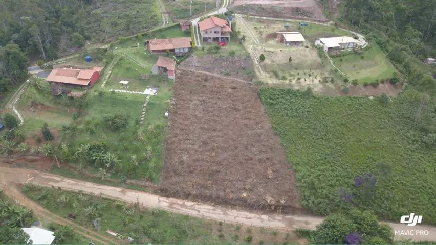 Terreno no Circuito Caravaggio, 4km do Centro.