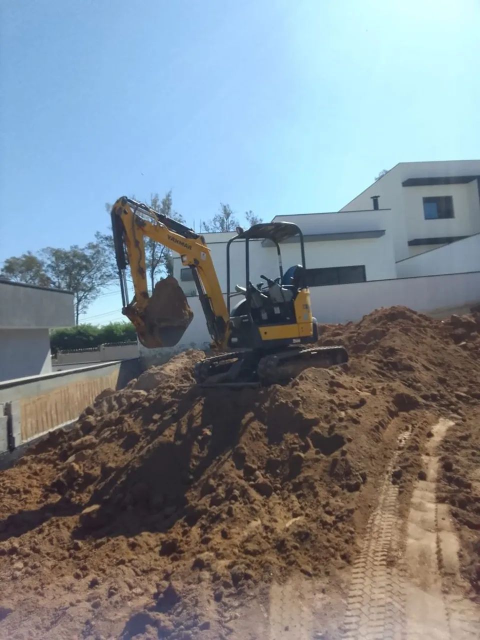 Miniexcavatora Yanmar Vio 27 - Usada - Foto 6