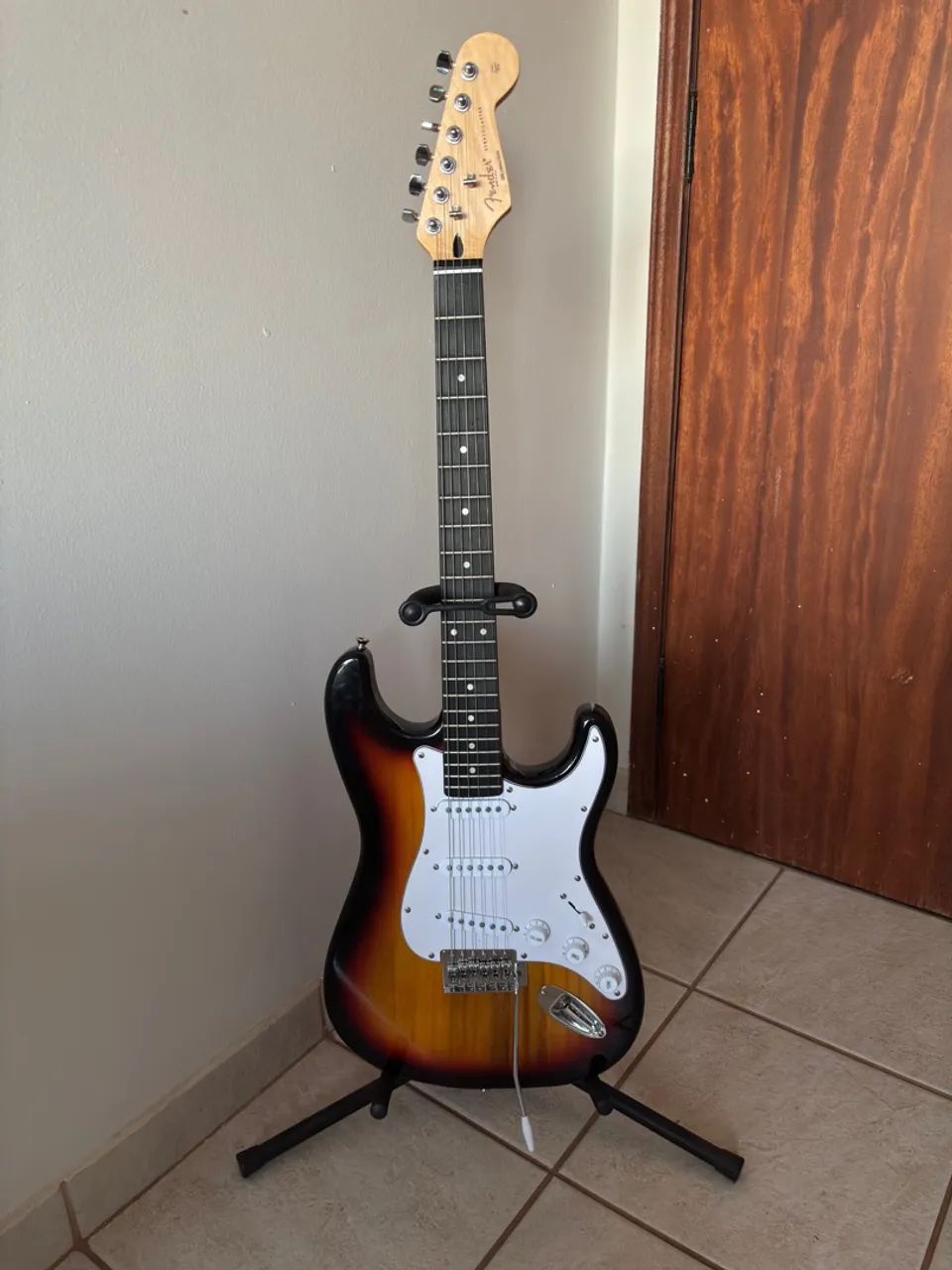 Guitarra Fender Stratocaster - Foto 3