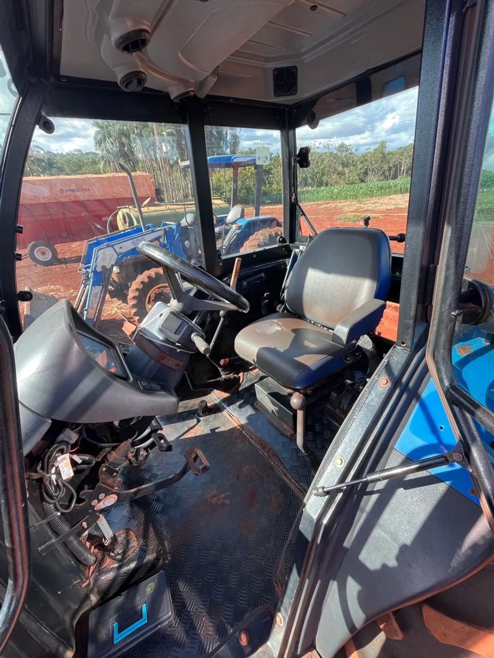 Trator New Holland TL95E - Foto 2