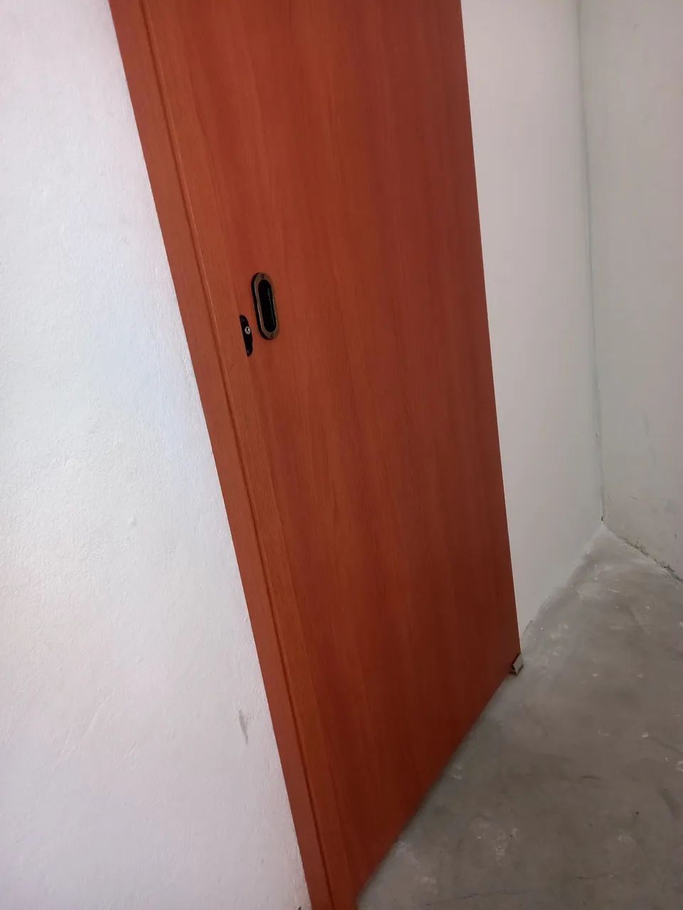 Porta de Madeira Deslizante - Elegância e Praticidade - Foto 2