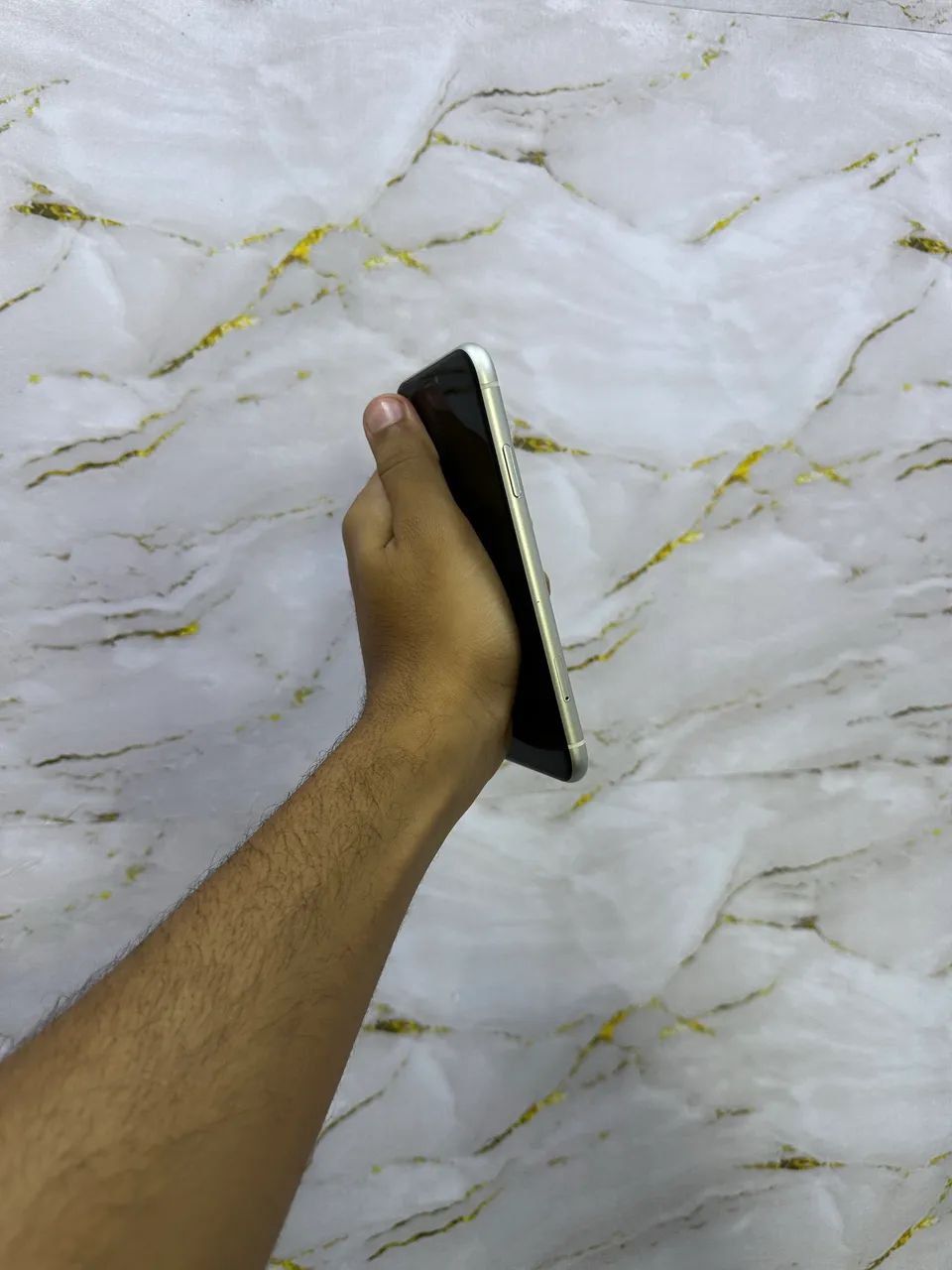 IPHONE 11 64 GB  - Foto 4