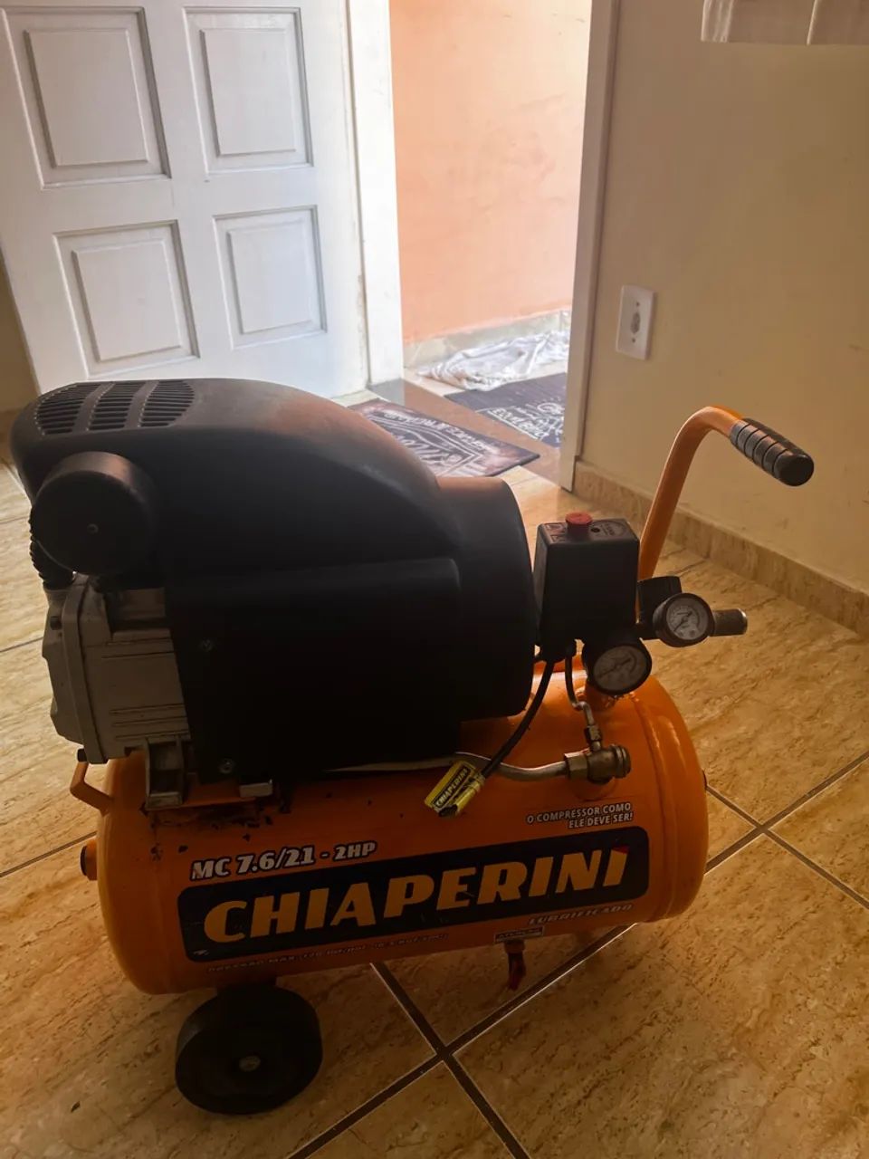 Motocompressor Chiaperini 7.6 21L 2HP 220voltz - Para conserto ou
