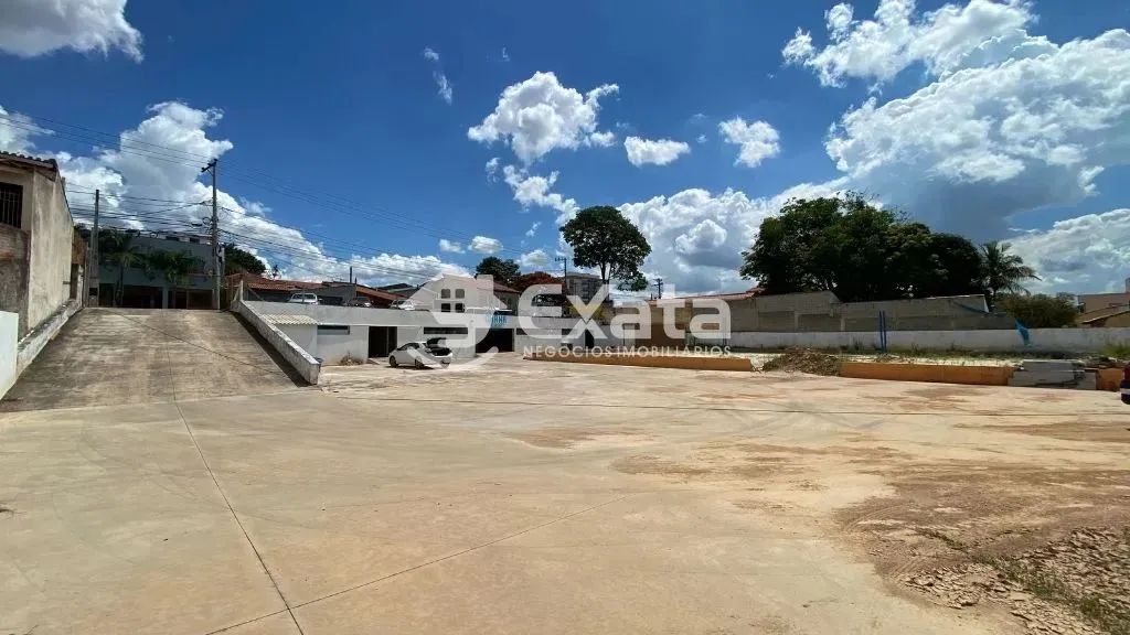 Ponto Comercial à Venda no Jardim Simus, Sorocaba - Foto 2