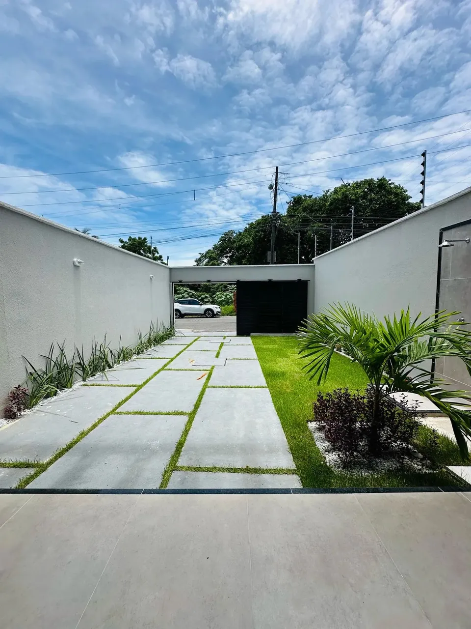 CASA 3 SUÍTES EM FORTALEZA NA LAGOA REDONDA