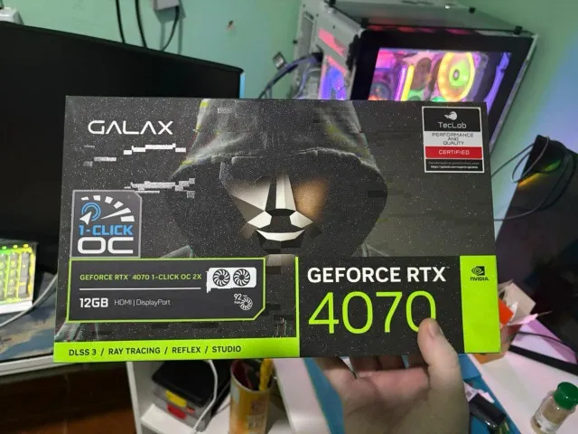 Placa de video RTX 4070 12GB + garantia ate 2027