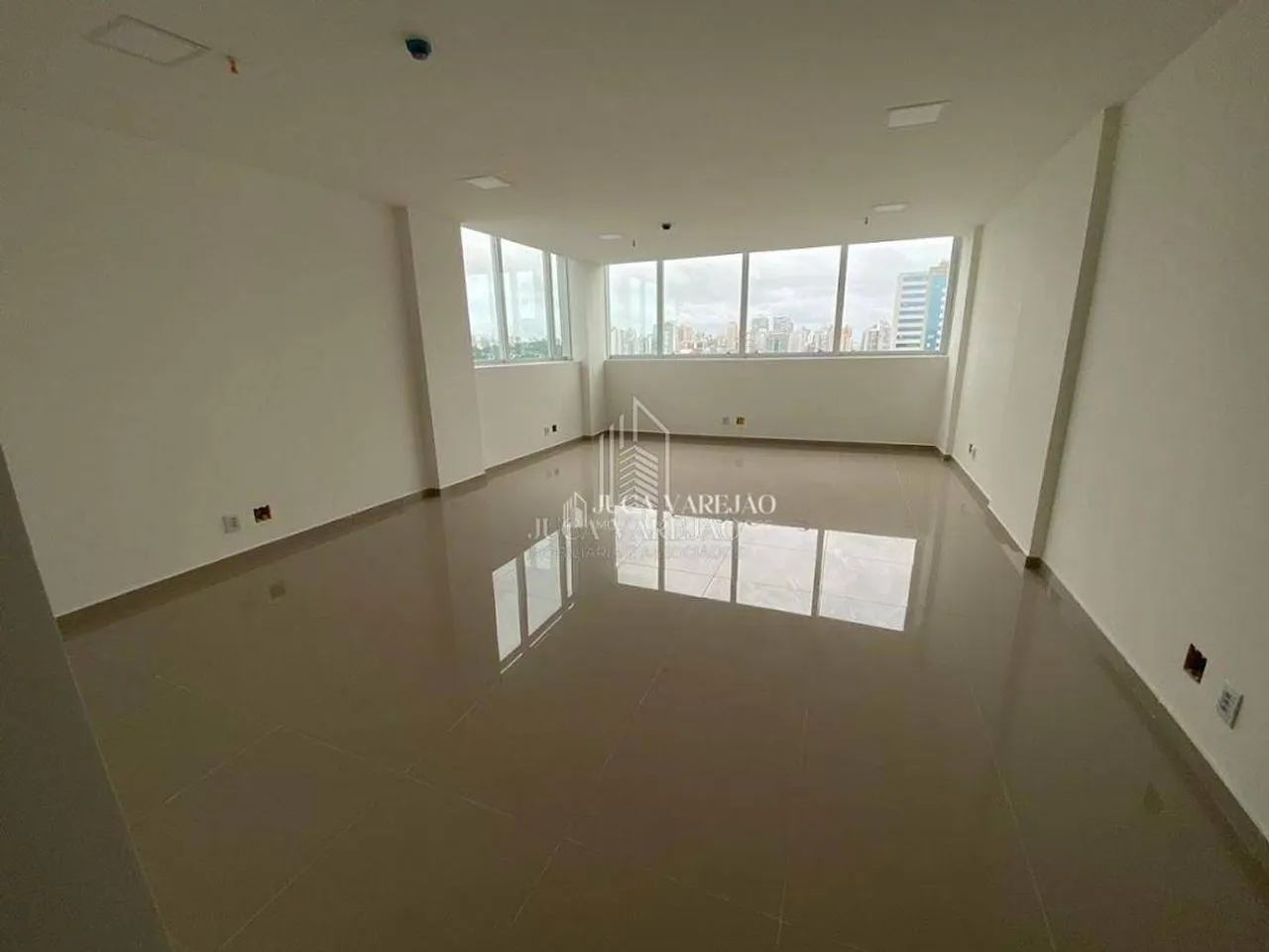 Sala Comercial à venda, Vila Velha - SA0004.