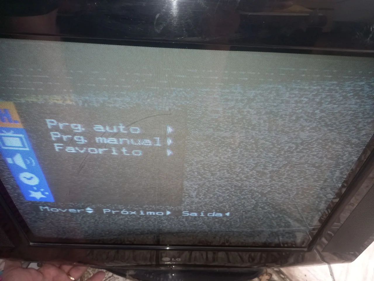 Tv lg 21 polegadas com defeito  - Foto 2