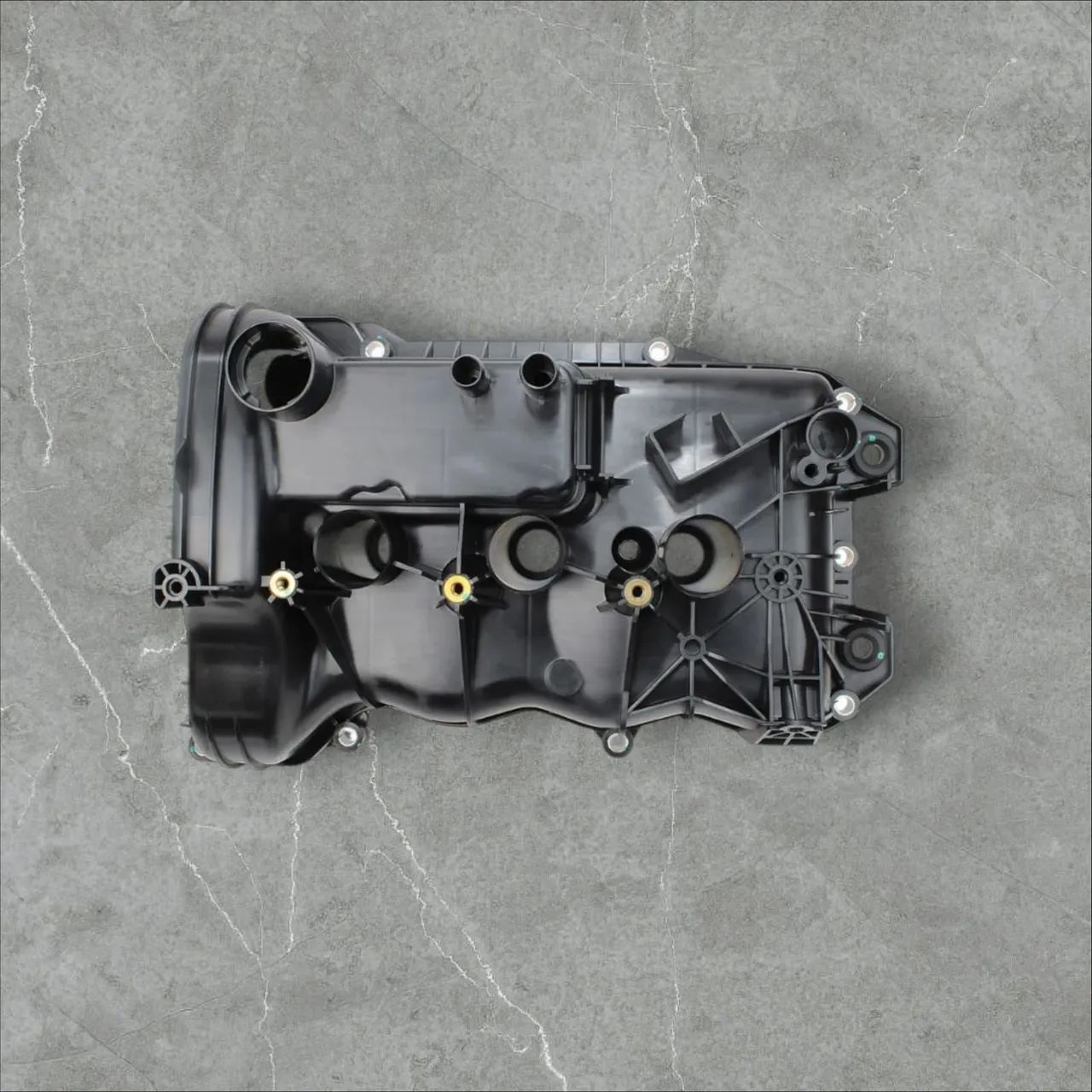 Tampa de válvula de motor Kwid 1.0 3cil 2017/2022