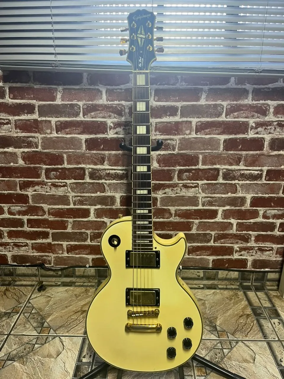 les paul epiphone custom