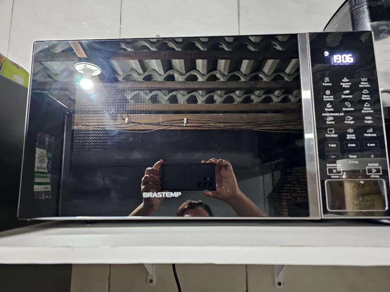 Micro-ondas Brastemp 32 litros, inox - Foto 3