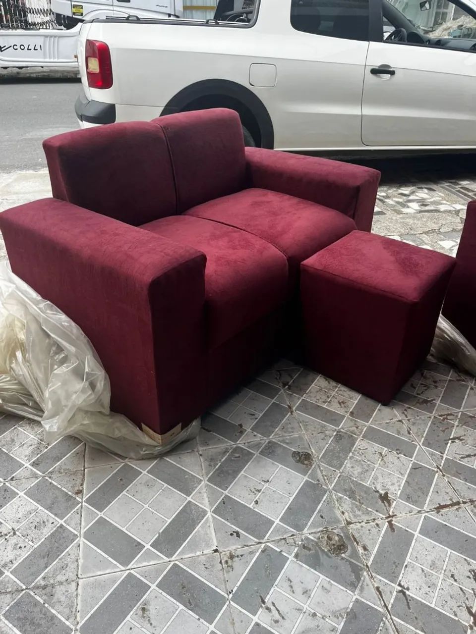 Sofa 2 lugares com puff  - Foto 2