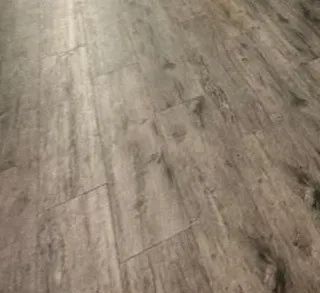 Lote Piso Vinílico Click 5mm (usado) 100m2 (50,00 p/ m2)