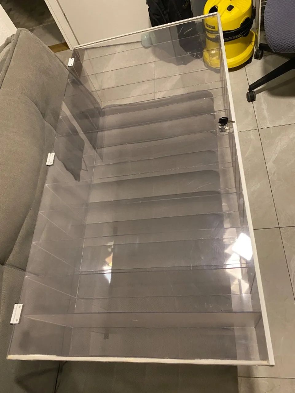 Armário Expositor Transparente