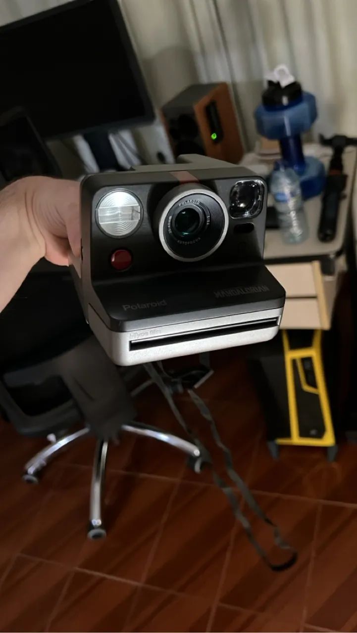 Polaroid Now edição limitada Mandalorian - Foto 4