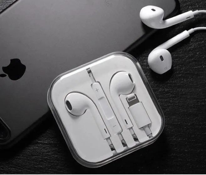 EarPods com conector Lightning - Apple - Foto 4