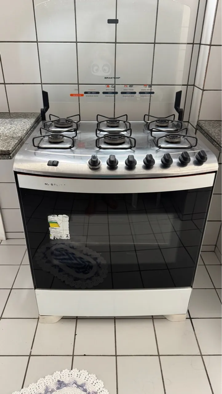 Fogão Brastemp 6 Bocas com Forno Seminovo