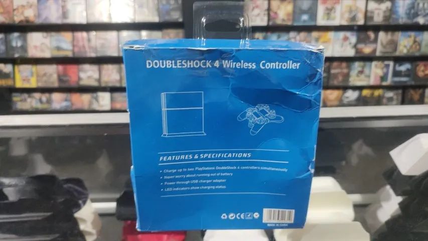 CONTROLE SEM FIO PS4 PRETO JÁ VAI COM CABO DE CARGA E SINTONIA - Foto 2