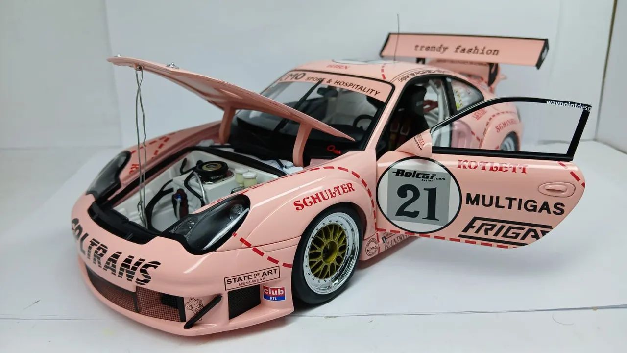 未開封 1/18 AUTOart ポルシェ GT3 RSR 2006 #21 未開封 1/18 AUTOart ポルシェ GT3 RSR 2006 #21