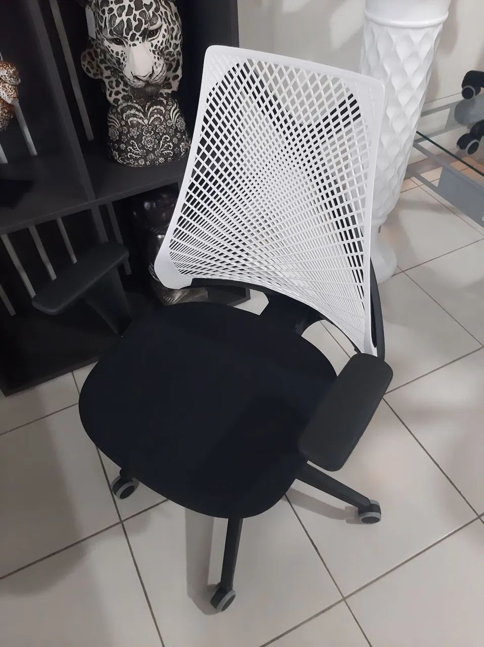 Cadeira de Escritório Ergonômica  - Foto 4