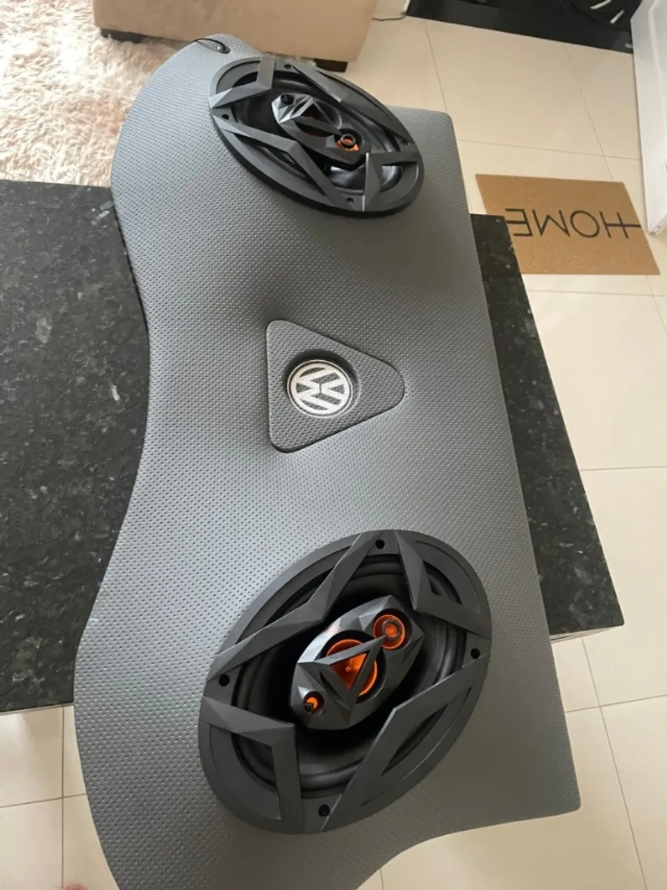 Tampão Gol G5 G6 Bagagito com Falante 6x9 JBL quadriaxial