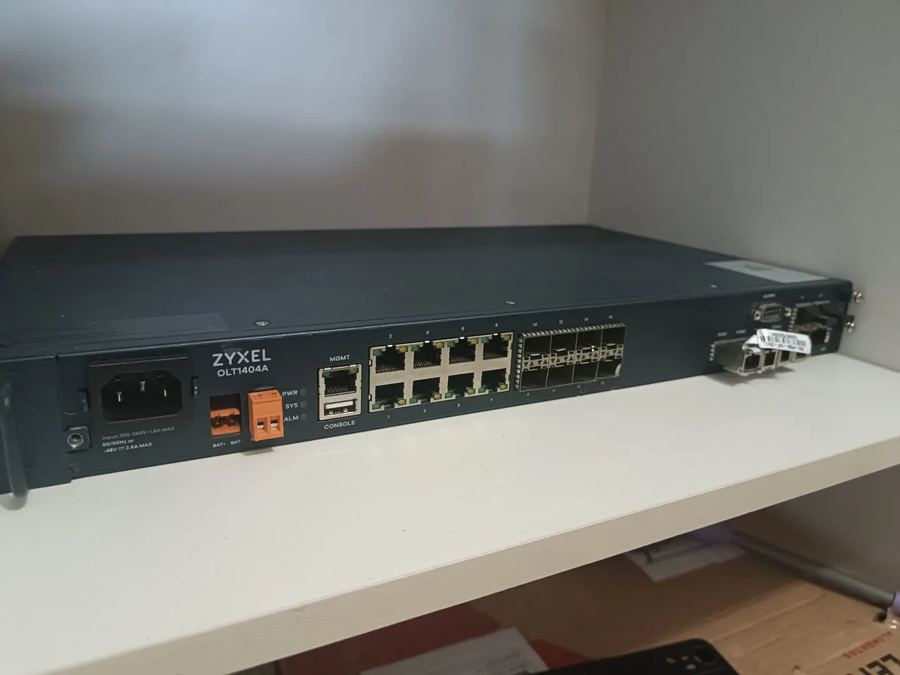 Switch Zyxel OLT1404A - Conectividade de Rede