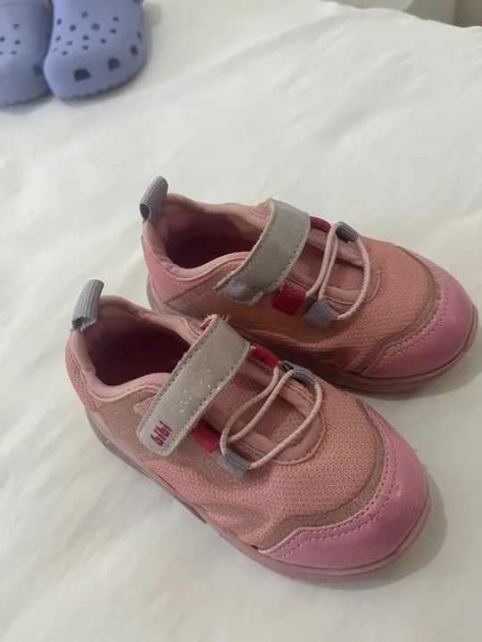 Tênis rosa da BIBI de piscar. - Tamanho 23 (pouco usado)  - Foto 2