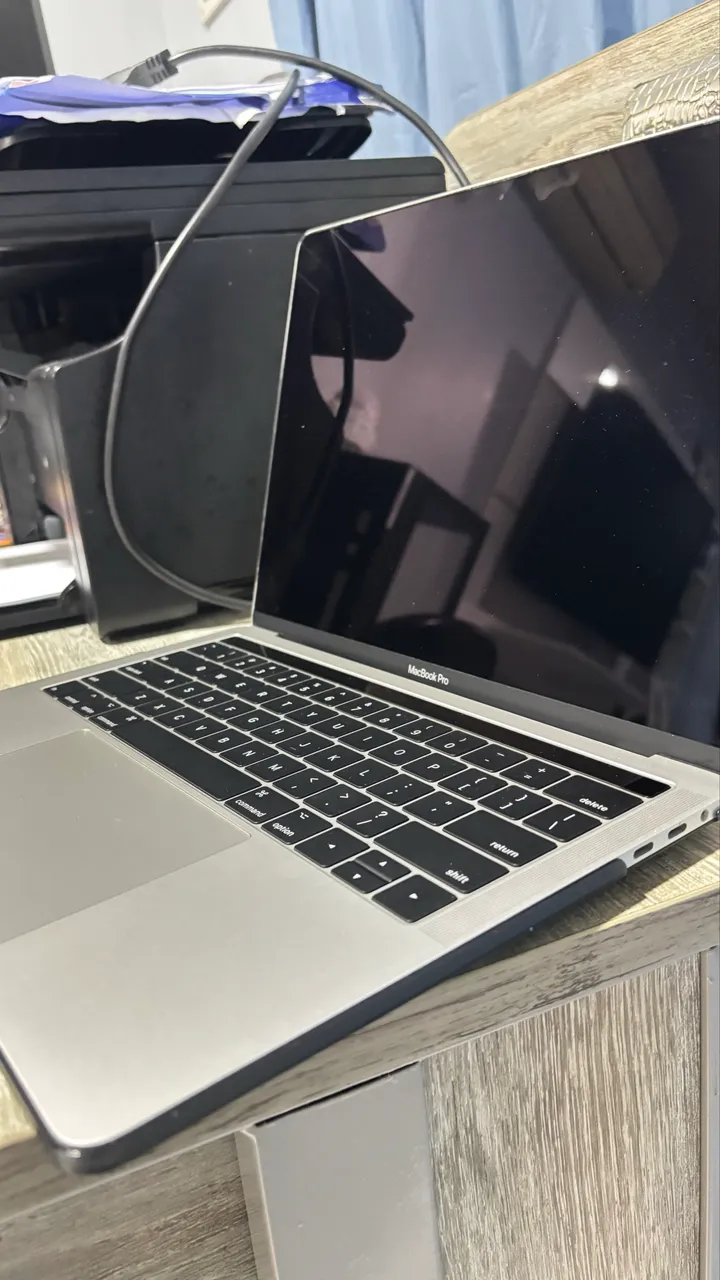 macbook pro 13 2016