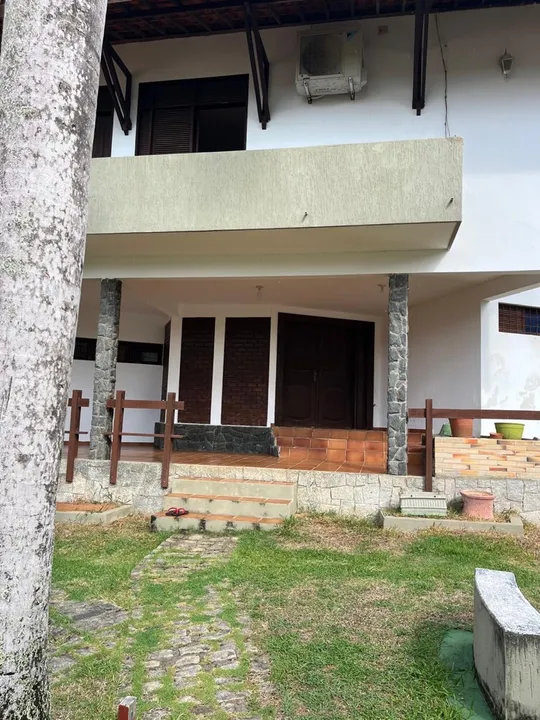 Excelente Casa duplex em Capim Macio com 4 quartos 