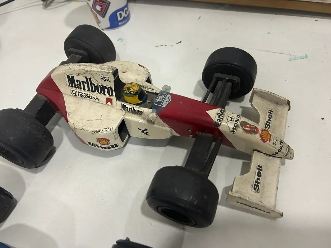 Coleção carros do Ayrton Senna em madeira de época 3 carros  - Foto 4