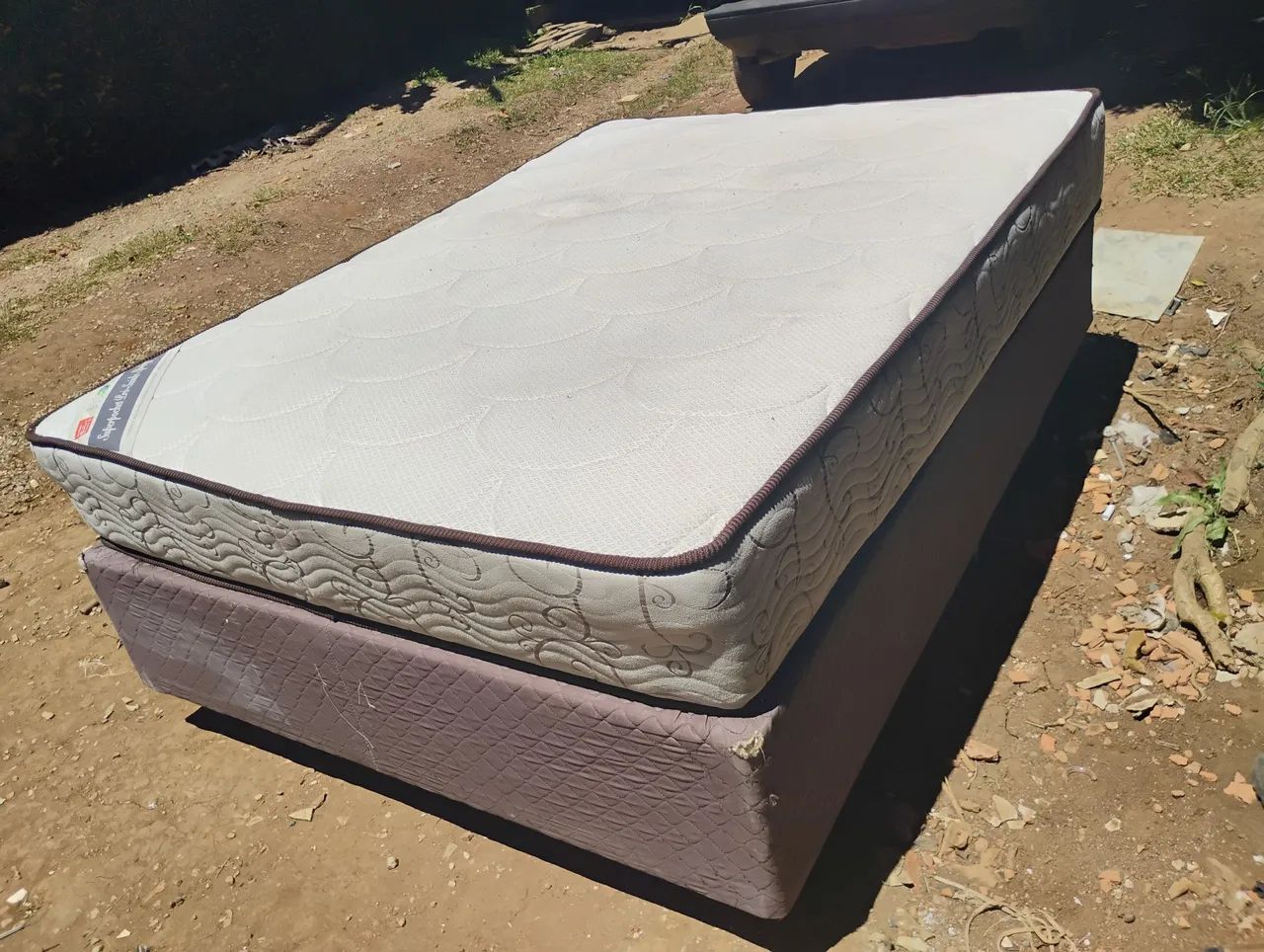 Cama Box casal com colchão da Ortobom 
