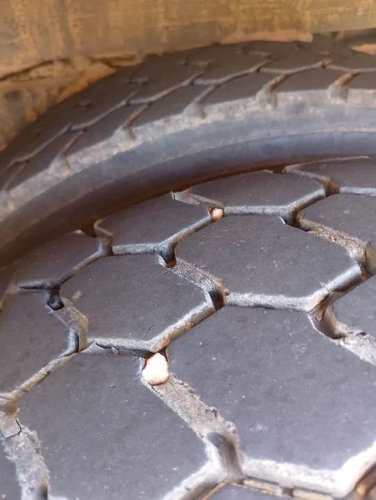 Exelente onibos ciferal mercedes 14 18 uma jóia de onibus economico  - Foto 3