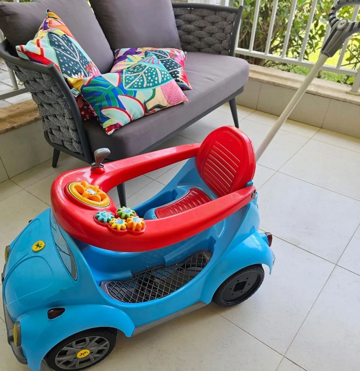 Carrinho Infantil - Passeio e Interação pedal e empurrador