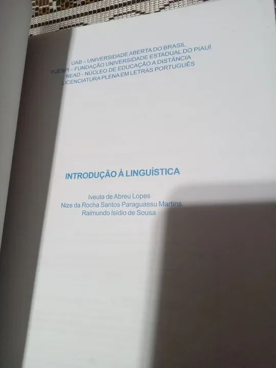 2 livros universitários para licenciatura plena em letras/português - Foto 4
