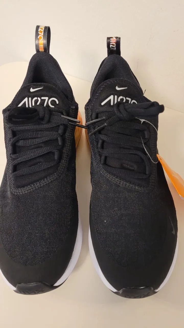 Tênis Nike Air Max 270 SE