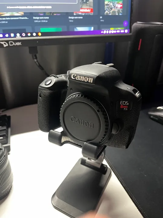Canon T7i + lente 18-55 do kit + 2 baterias + bolsa da canon