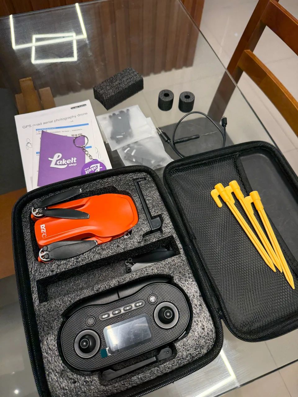 Mini drone Lyzrc L900 Pro com dual câmera 4K laranja  - Foto 2