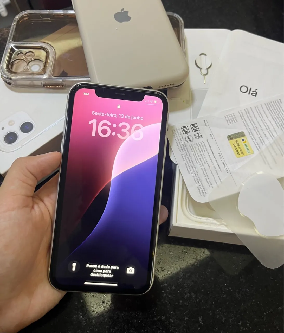 IPhone 128GB Branco para vender logo