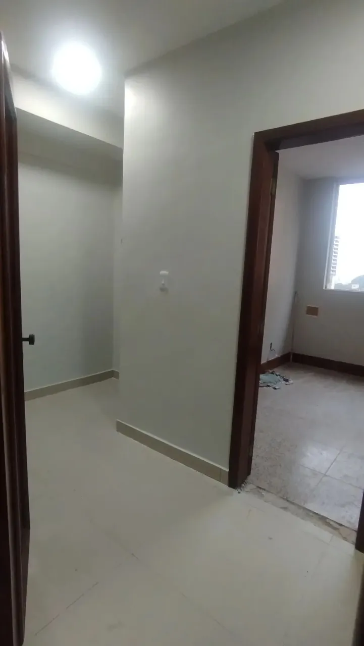 DOMATERRA aluga sala comercial reformada no Ed. Antonio velho com 40m².