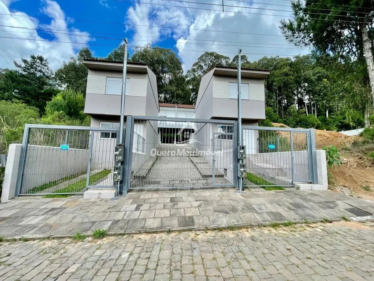 Sobrado novo no Colina Sorriso