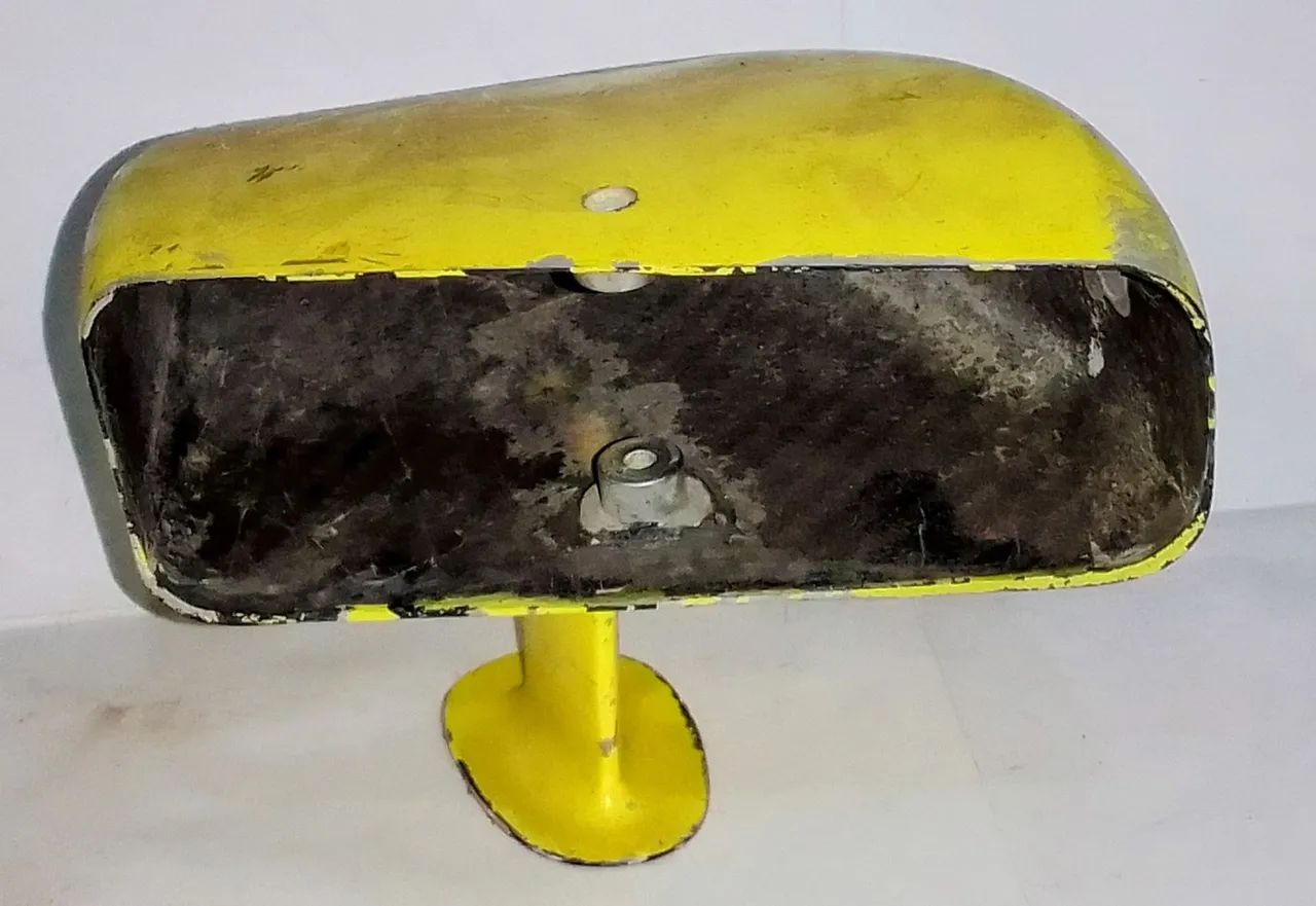 Antigoretrovisor de carro amarelo  - Foto 5