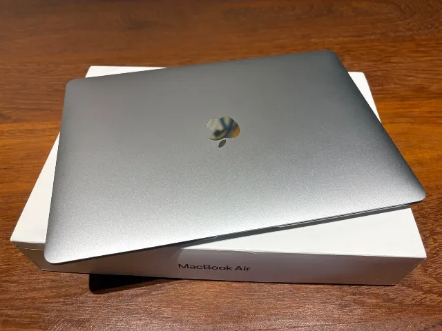 Apple MacBook Air M1