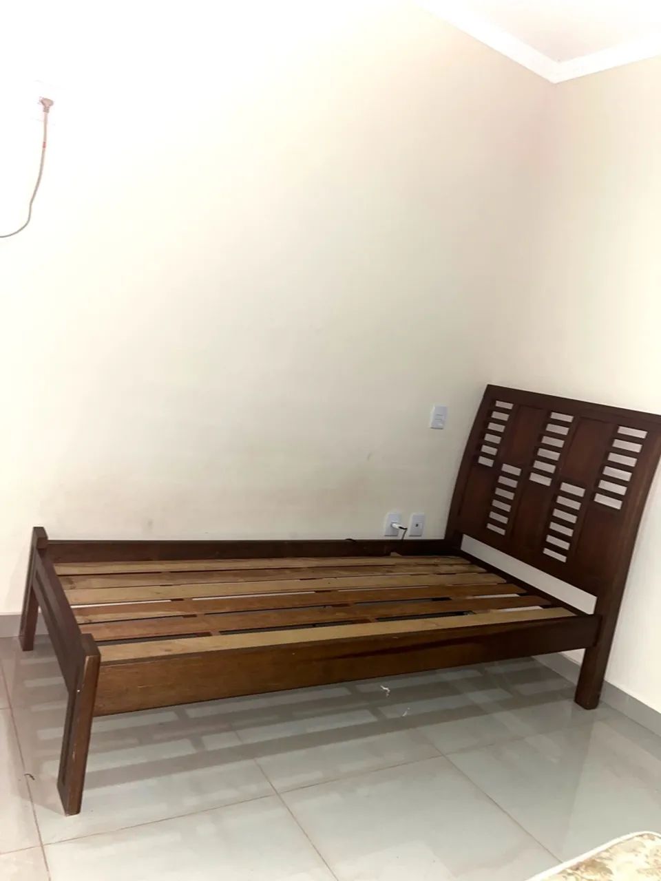 Cama de solteiro com colchão  - Foto 3