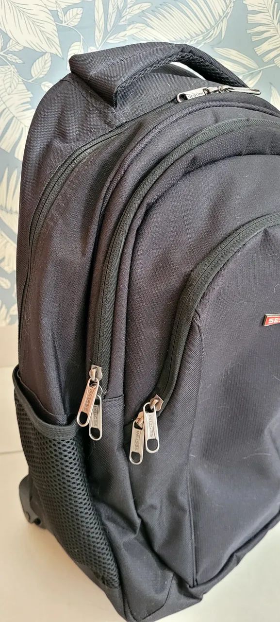 Mochila Preta Executiva Sestini com carrinho - Foto 5