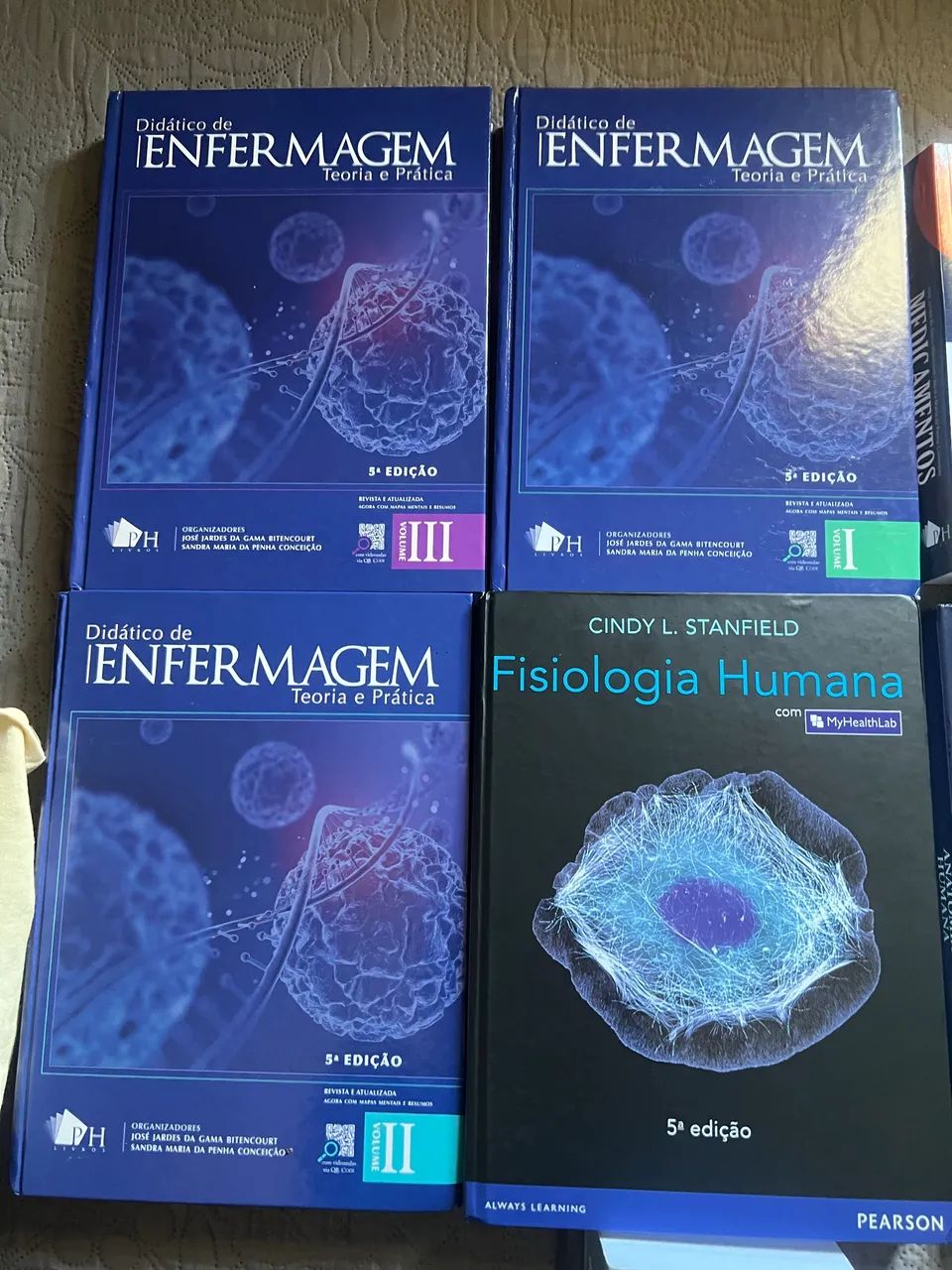 Livros - Foto 3