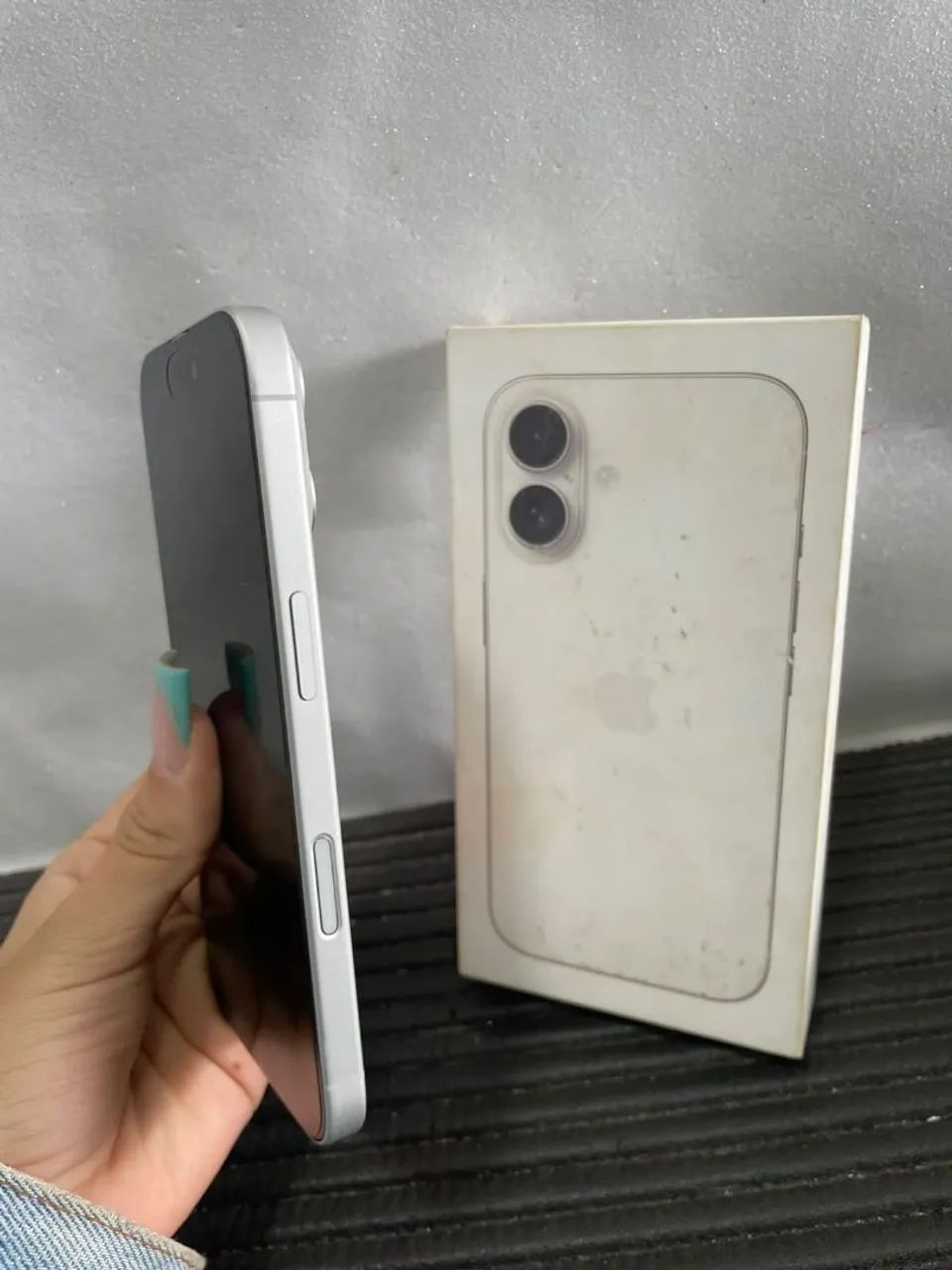 IPHONE 16 BRANCO 128GB - Foto 2
