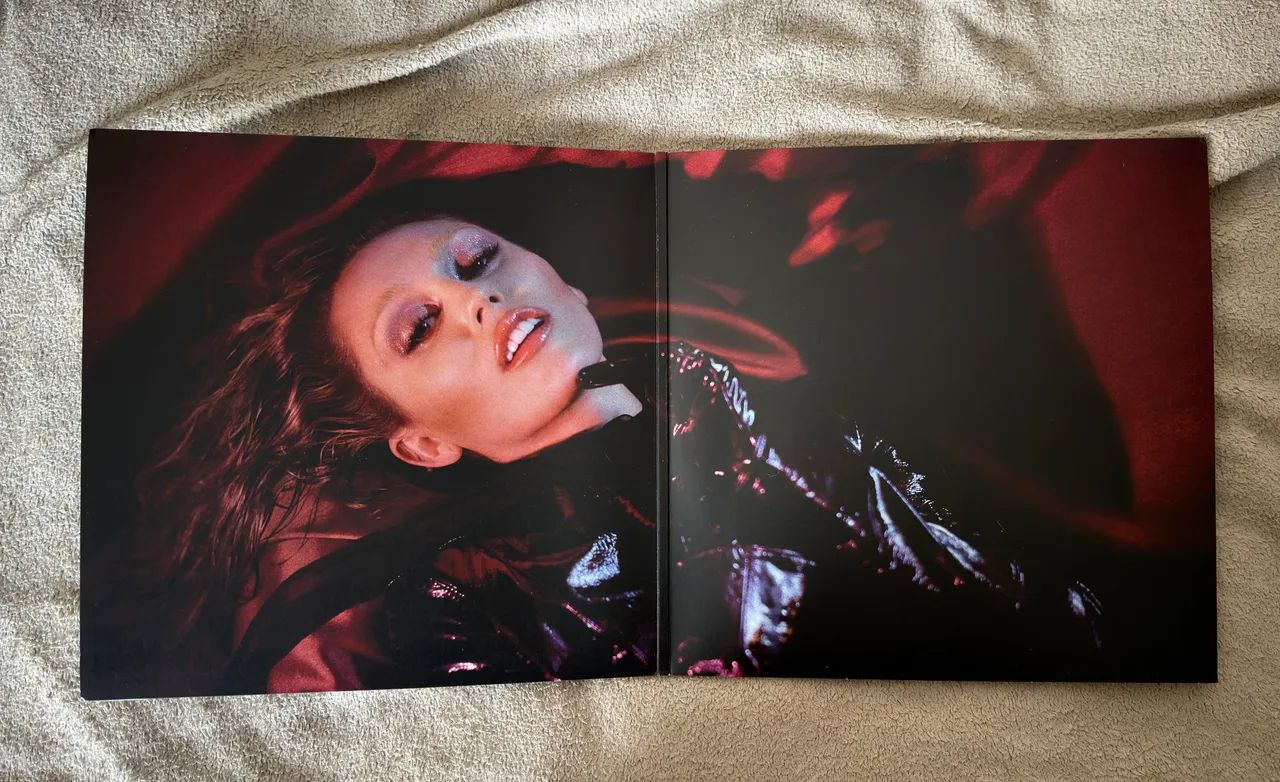 Vinil Miley Cyrus - Something Beautiful - Foto 2