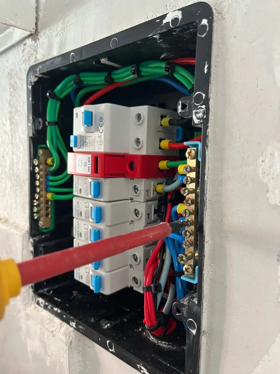 ELETRICISTA 